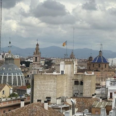 Apartamento Familiar Centro Historico Plaza Ayuntamiento "Ciutat Vella" فالنسيا المظهر الخارجي الصورة