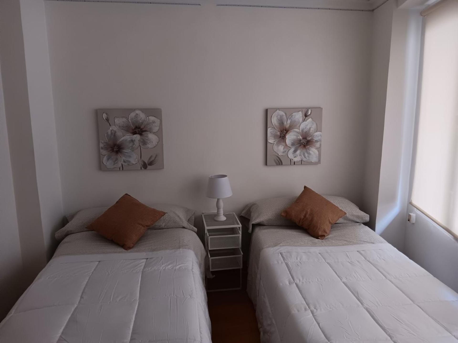 Apartamento Familiar Centro Historico Plaza Ayuntamiento "Ciutat Vella" فالنسيا المظهر الخارجي الصورة
