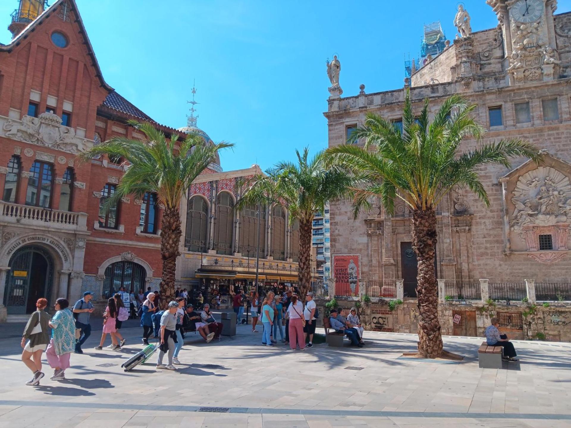 Apartamento Familiar Centro Historico Plaza Ayuntamiento "Ciutat Vella" فالنسيا المظهر الخارجي الصورة