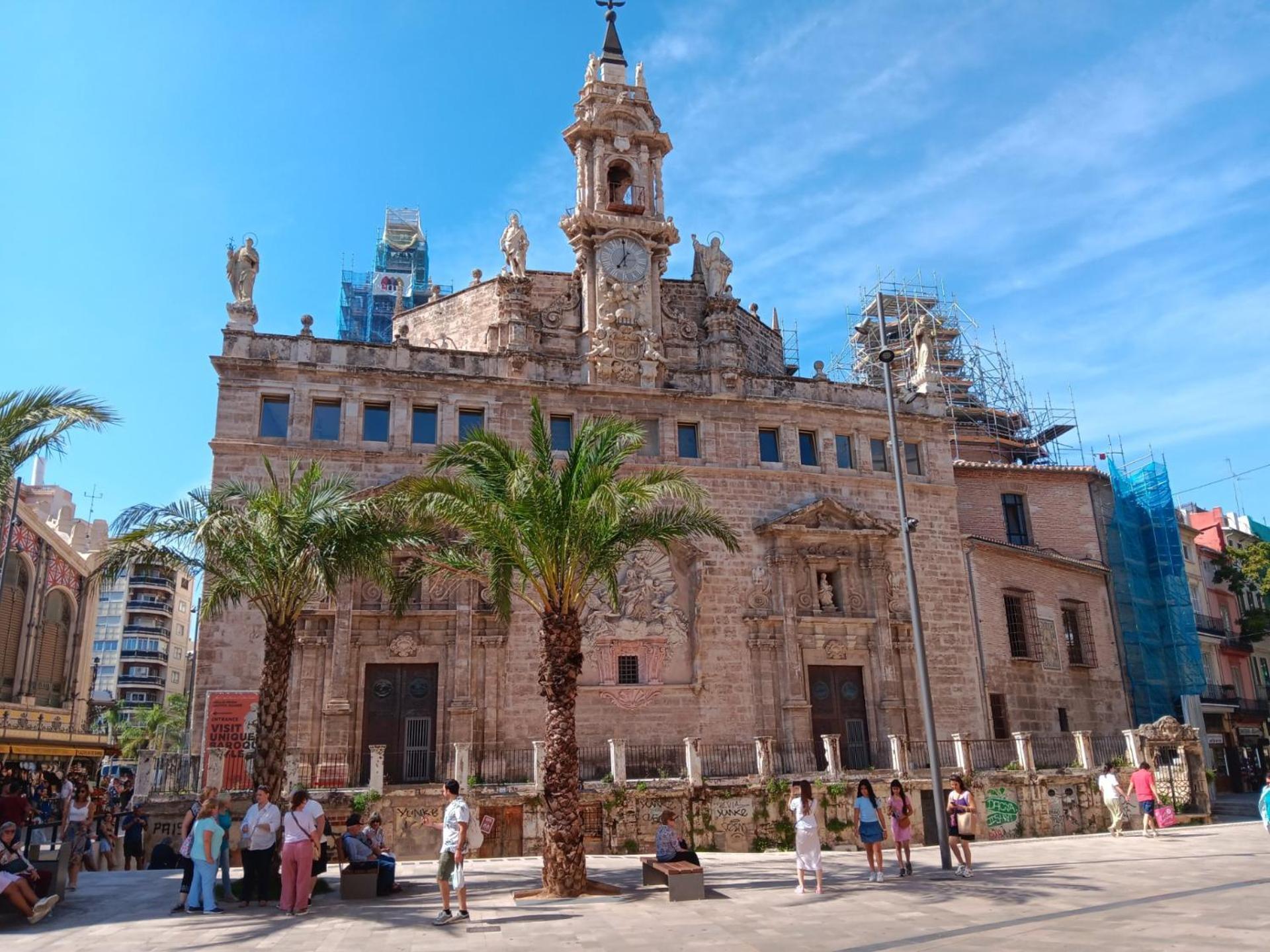 Apartamento Familiar Centro Historico Plaza Ayuntamiento "Ciutat Vella" فالنسيا المظهر الخارجي الصورة